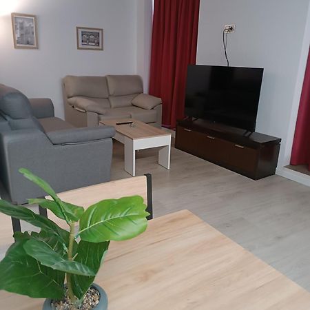 Apartamentos Turisticos Avila Puerta Del Puente 1-3 מראה חיצוני תמונה